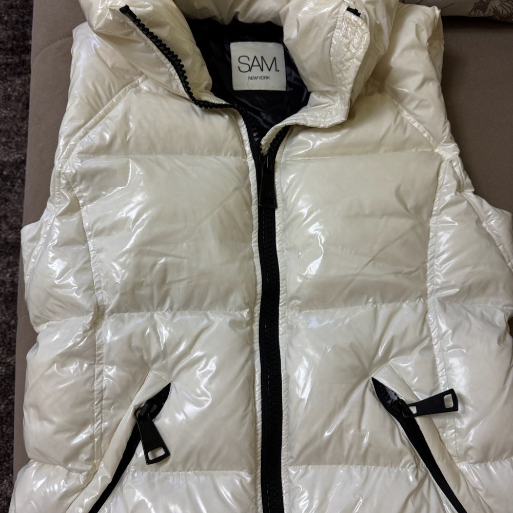 SAM. Shiny Cream Puffer Vest